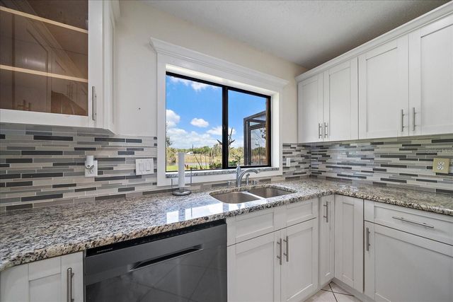 603 SPECK COURT, Tampa, FL 33613