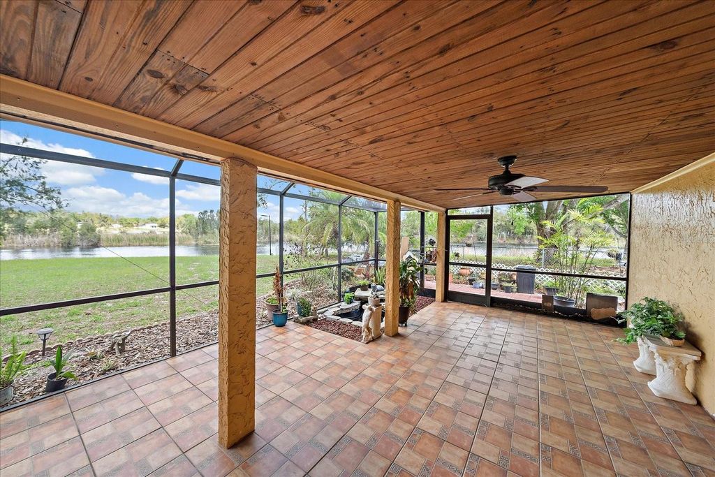 Image 37 of property listing at 603 SPECK COURT, Tampa, FL 33613