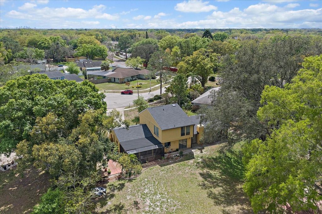 Image 46 of property listing at 603 SPECK COURT, Tampa, FL 33613