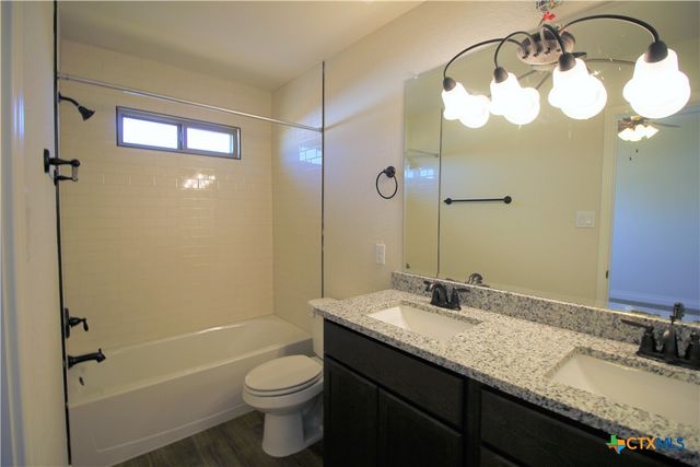 319 Untermaier Street, New Braunfels, TX 78130