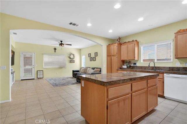 13255 Marshwood Street, Victorville, CA 92392