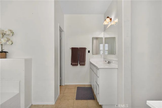 13255 Marshwood Street, Victorville, CA 92392