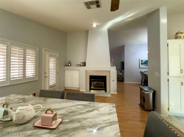 8116 SEDONA SUNSET Drive, Las Vegas, NV 89128