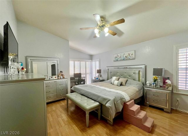 8116 SEDONA SUNSET Drive, Las Vegas, NV 89128