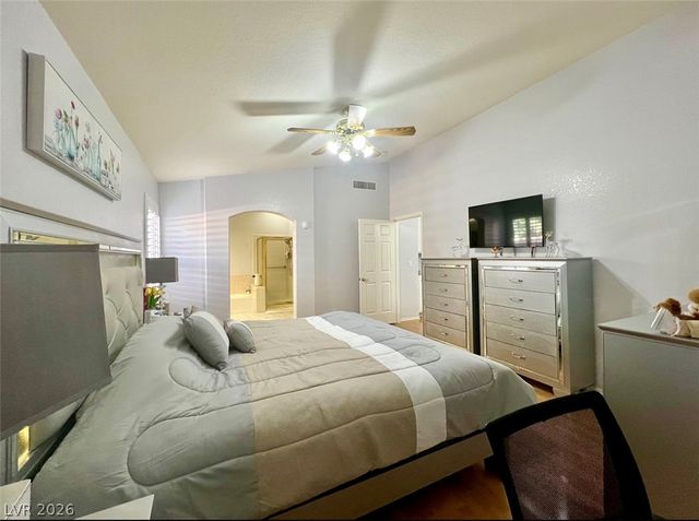 8116 SEDONA SUNSET Drive, Las Vegas, NV 89128