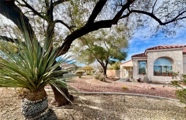 8116 SEDONA SUNSET Drive, Las Vegas, NV 89128