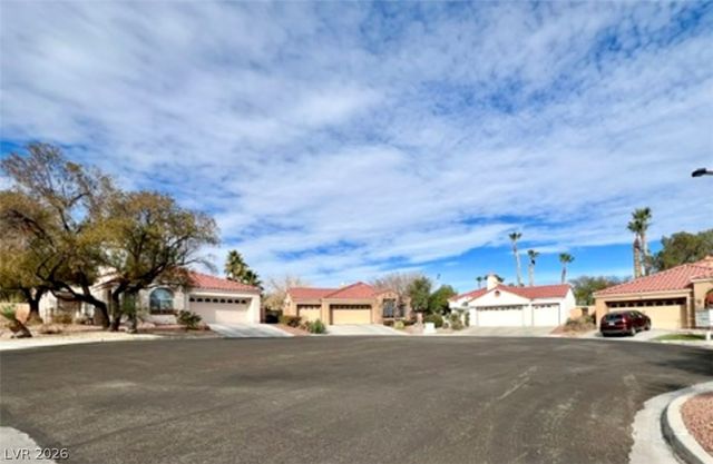 8116 SEDONA SUNSET Drive, Las Vegas, NV 89128