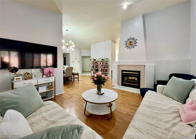 8116 SEDONA SUNSET Drive, Las Vegas, NV 89128