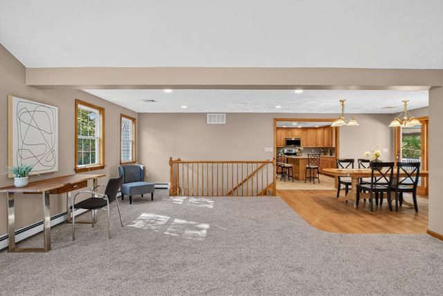 41 Buckingham Drive, Billerica, MA 01821