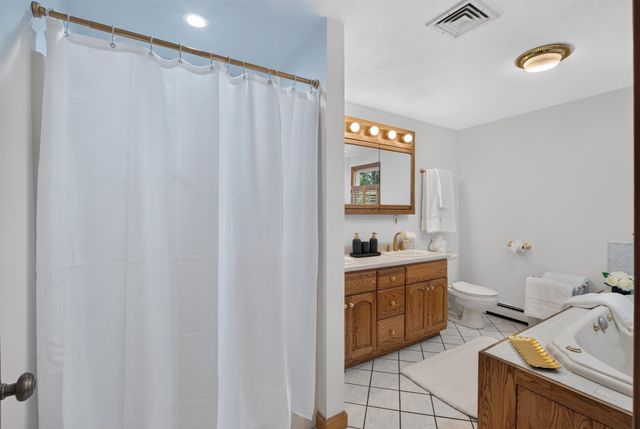 41 Buckingham Drive, Billerica, MA 01821
