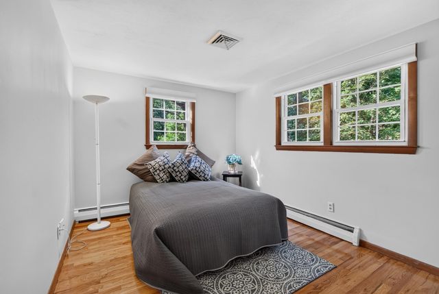41 Buckingham Drive, Billerica, MA 01821