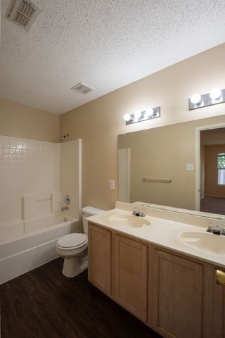 3841 Meredith Lane, Balch Springs, TX 75180