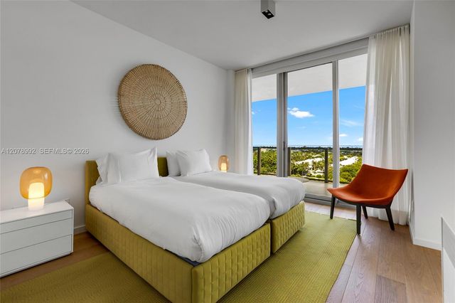 360 Ocean Drive 1102S, Key Biscayne, FL 33149