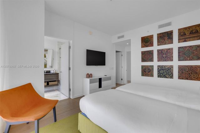 360 Ocean Drive 1102S, Key Biscayne, FL 33149