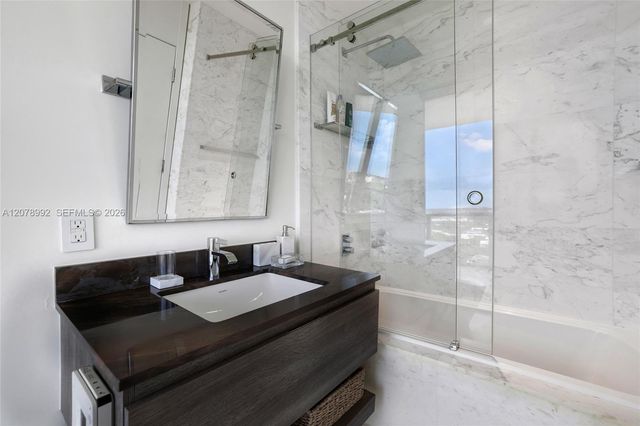 360 Ocean Drive 1102S, Key Biscayne, FL 33149