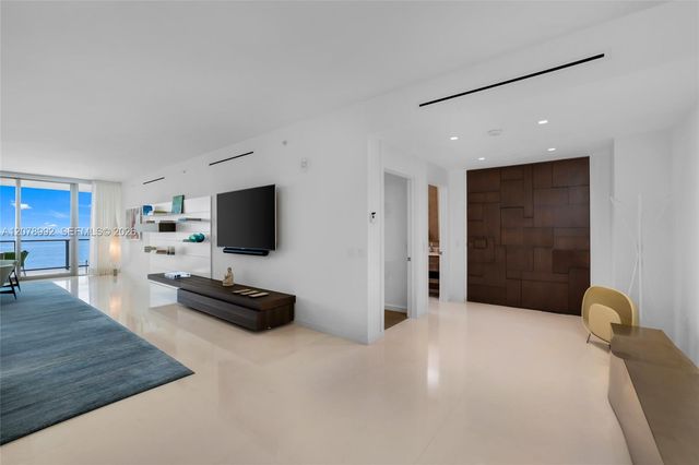 360 Ocean Drive 1102S, Key Biscayne, FL 33149