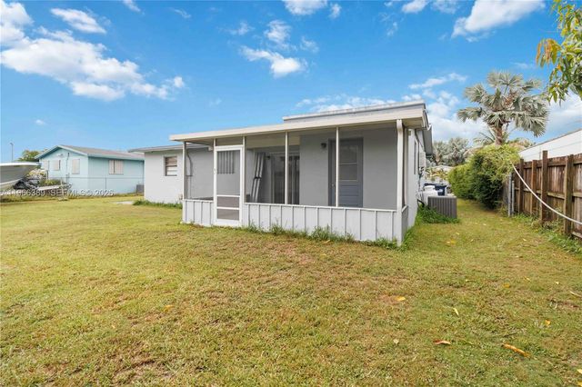 14952 SW 297th Ter, Homestead, FL 33033