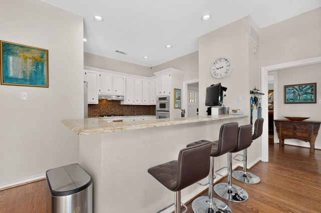 1526 Abrams Road, Dallas, TX 75214
