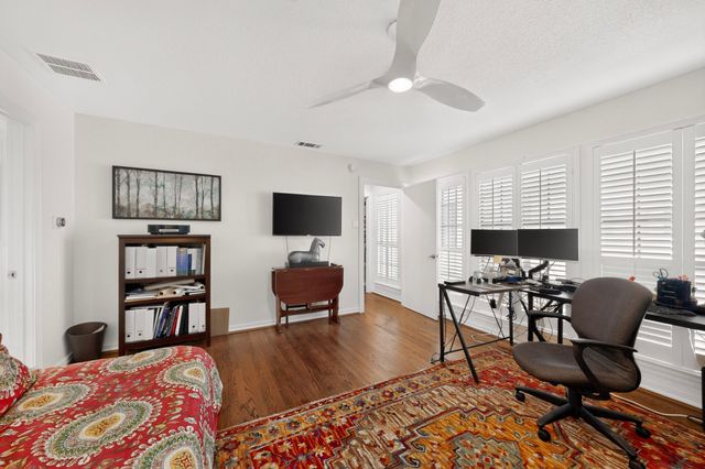 1526 Abrams Road, Dallas, TX 75214