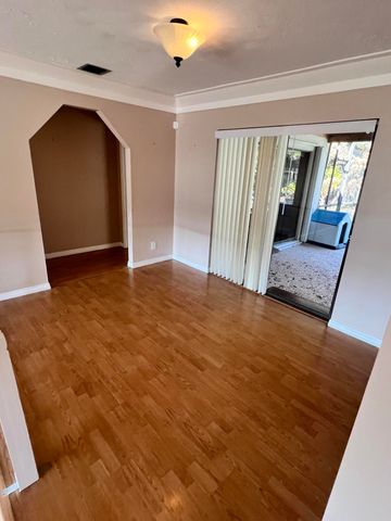 1723 NE 25th Terrace, Jensen Beach, FL 34957