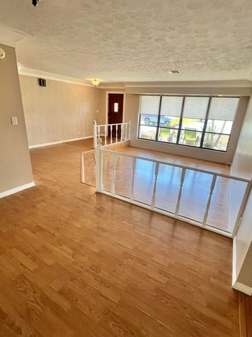 1723 NE 25th Terrace, Jensen Beach, FL 34957