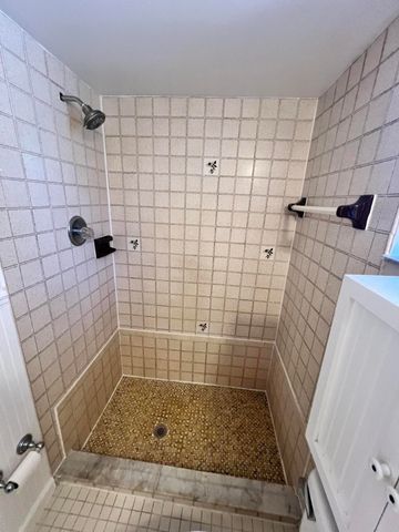 1723 NE 25th Terrace, Jensen Beach, FL 34957