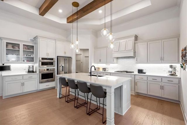 13403 W 181st Terrace, Overland Park, KS 66013
