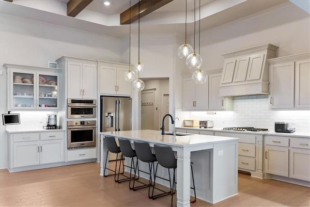 13403 W 181st Terrace, Overland Park, KS 66013