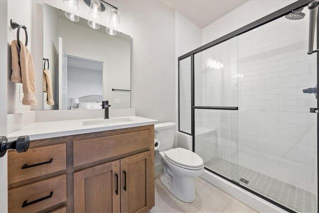 13403 W 181st Terrace, Overland Park, KS 66013