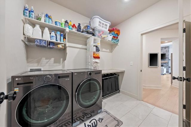 13403 W 181st Terrace, Overland Park, KS 66013