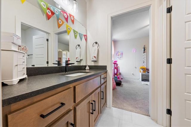 13403 W 181st Terrace, Overland Park, KS 66013
