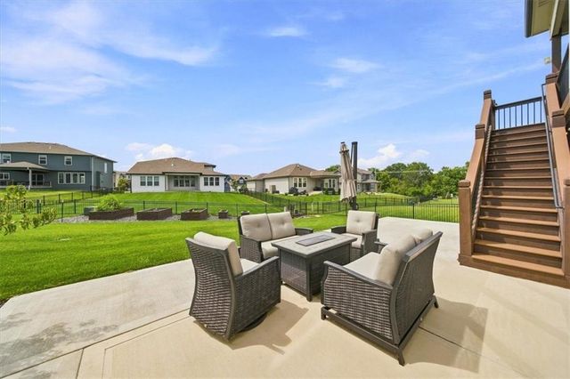 13403 W 181st Terrace, Overland Park, KS 66013
