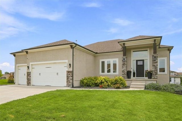 13403 W 181st Terrace, Overland Park, KS 66013