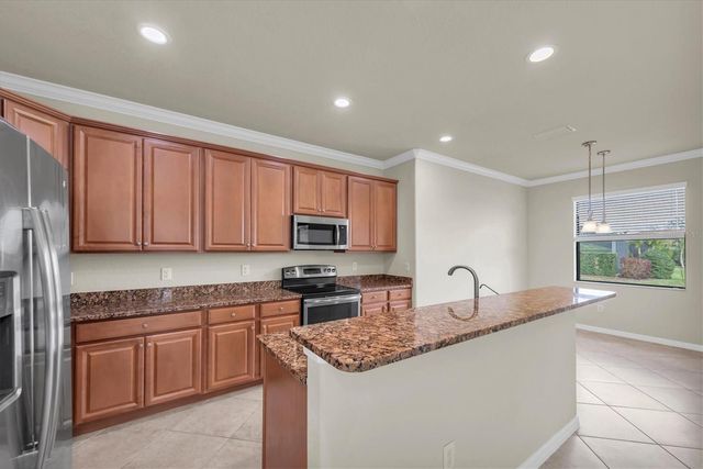 319 WHISPERING PALMS LANE, Bradenton, FL 34212