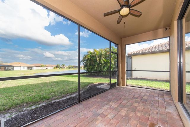 319 WHISPERING PALMS LANE, Bradenton, FL 34212