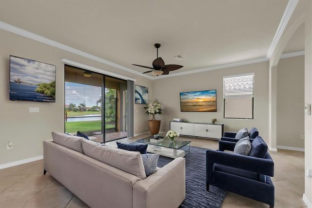 319 WHISPERING PALMS LANE, Bradenton, FL 34212