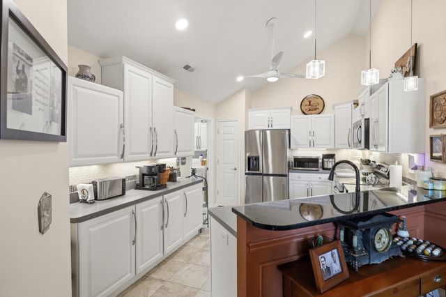 237 Churchill, Nicholasville, KY 40356