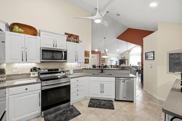 237 Churchill, Nicholasville, KY 40356