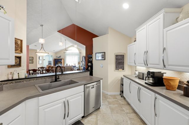 237 Churchill, Nicholasville, KY 40356