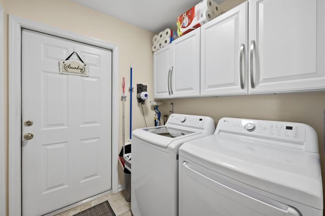 237 Churchill, Nicholasville, KY 40356