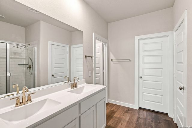 424 Bella Rosa Way, Cibolo, TX 78108
