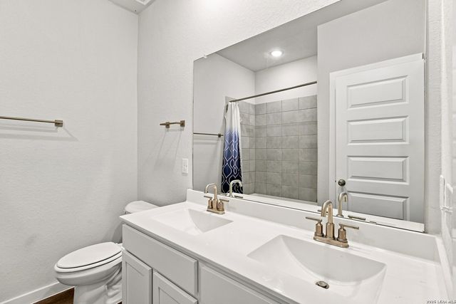 424 Bella Rosa Way, Cibolo, TX 78108