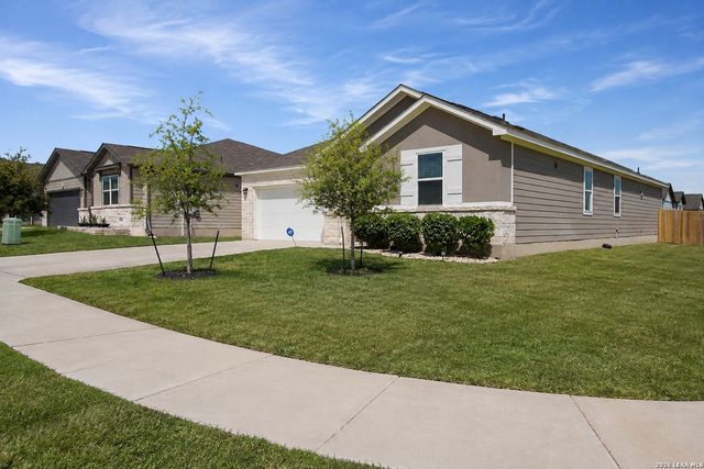424 Bella Rosa Way, Cibolo, TX 78108
