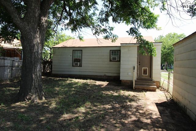 1640 HAWES AVENUE, Wichita Falls, TX 76301