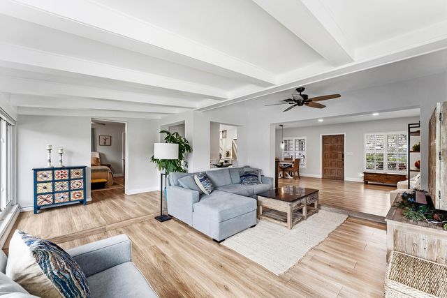 20 NW 11th Street, Delray Beach, FL 33444