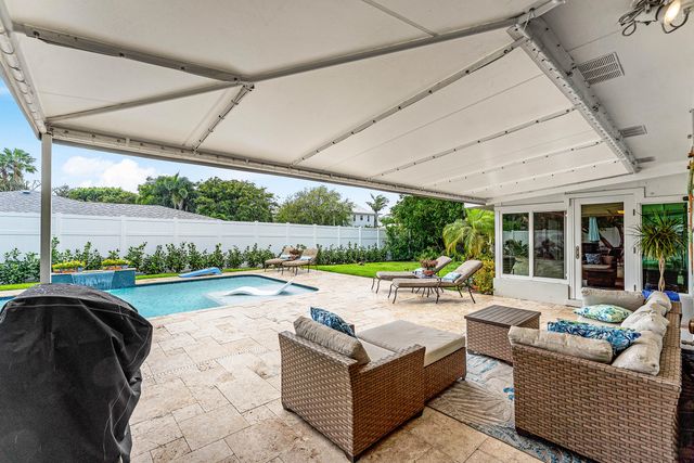 20 NW 11th Street, Delray Beach, FL 33444
