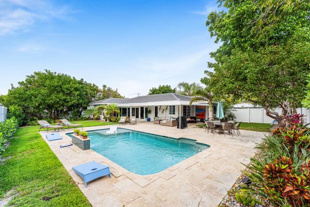 20 NW 11th Street, Delray Beach, FL 33444