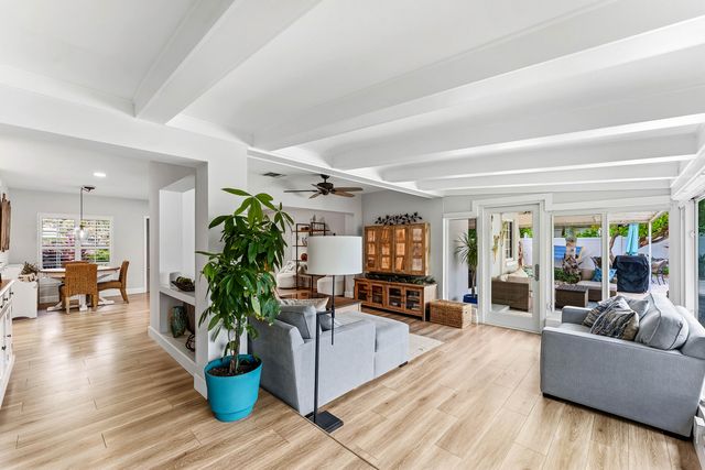 20 NW 11th Street, Delray Beach, FL 33444