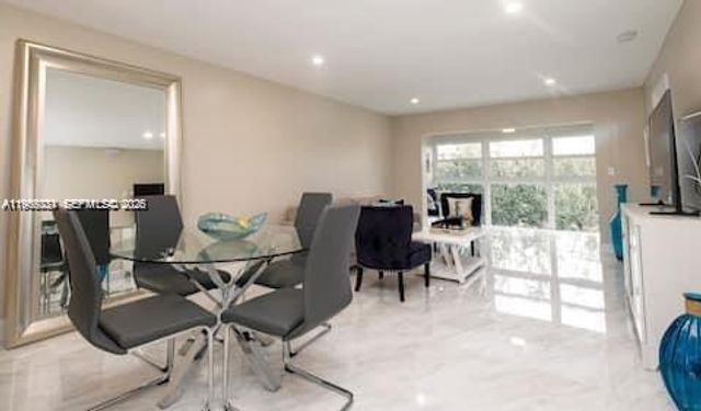 1501 S Ocean Blvd Apt 323, Lauderdale By The Sea, FL 33062