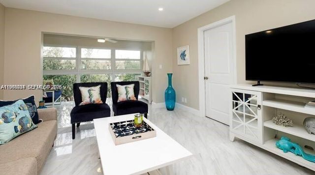 1501 S Ocean Blvd Apt 323, Lauderdale By The Sea, FL 33062